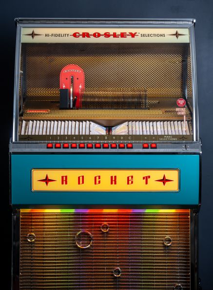 Rocket 80 CD Bluetooth Full-Size Jukebox